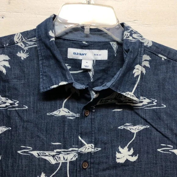 Old Navy Hawiian shirt Men's XL Slim-Fit Printed Chambray Shirt - Picture 3 of 16